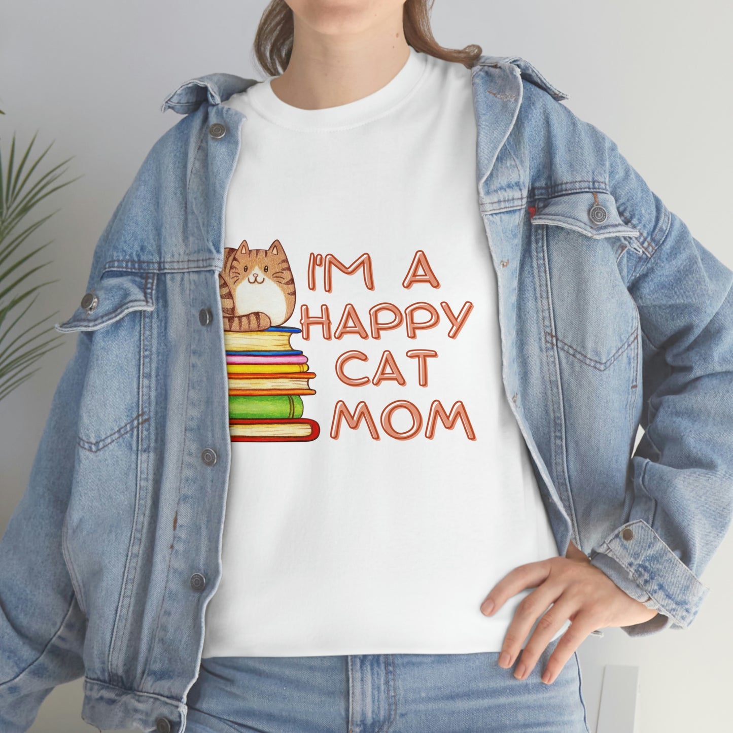 I'M A HAPPY CAT MOM Cat on Books design Graphic tee shirt
