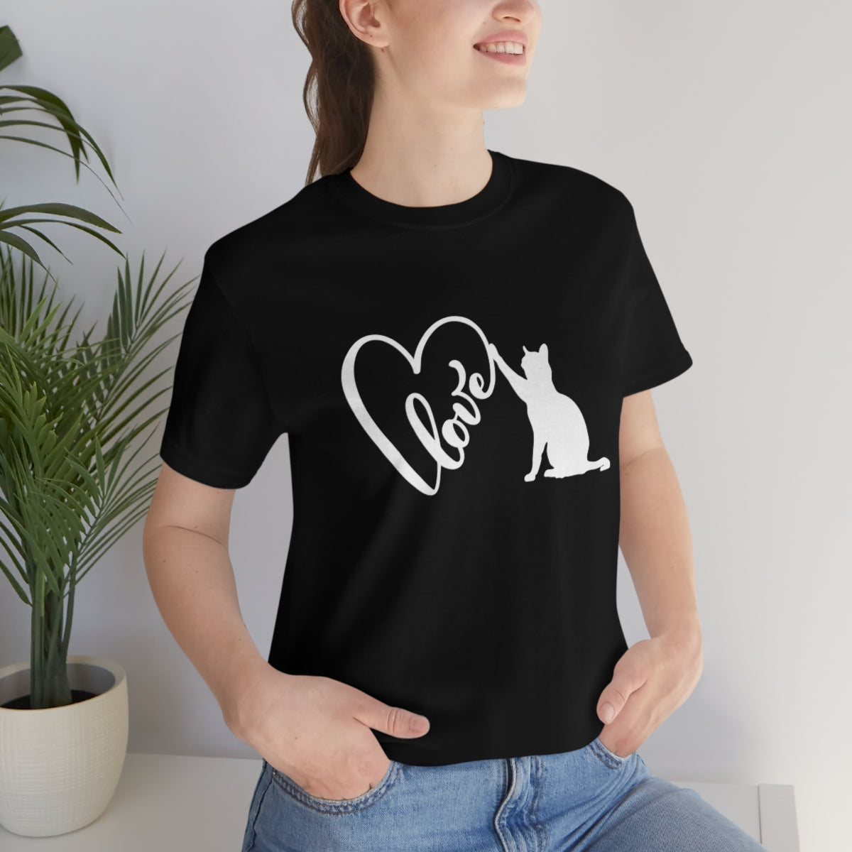 Heart shaped " Love " Cat   Jersey Short Sleeve Tee