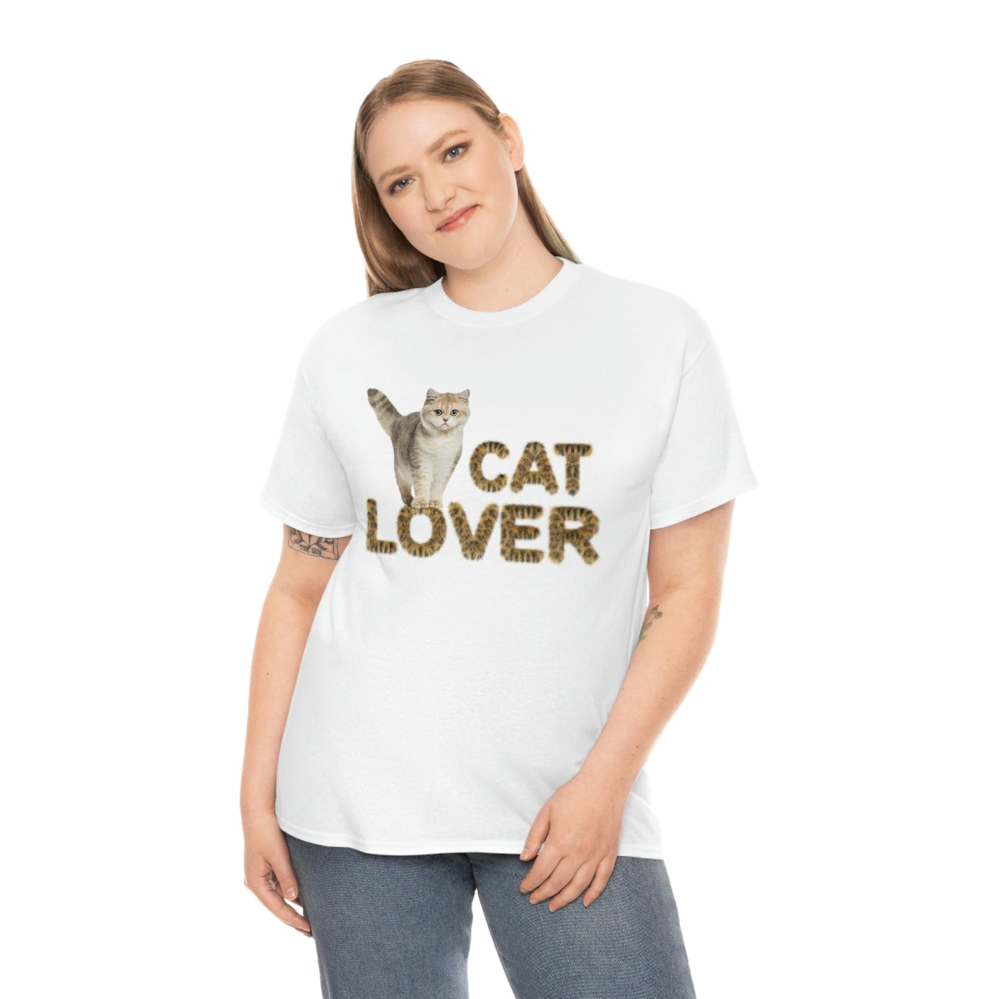 Cat Lover cute kitten (cat) design Graphic tee shirt